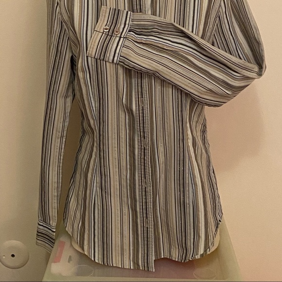 Button down shirt with silver thread - Picture 3 of 6